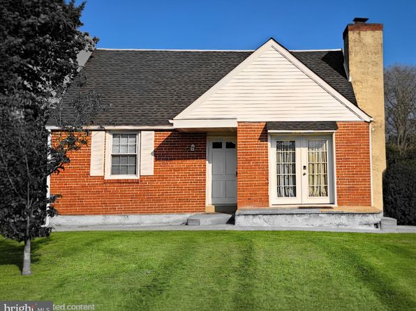 22 Wayne Ave FLOOR 2