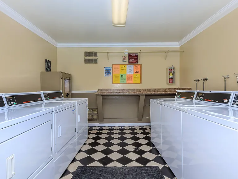 Greenbrook Apartments — Photo 7