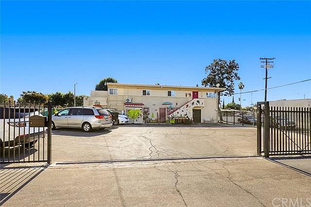 1st image of 4203 E Live Oak Ave