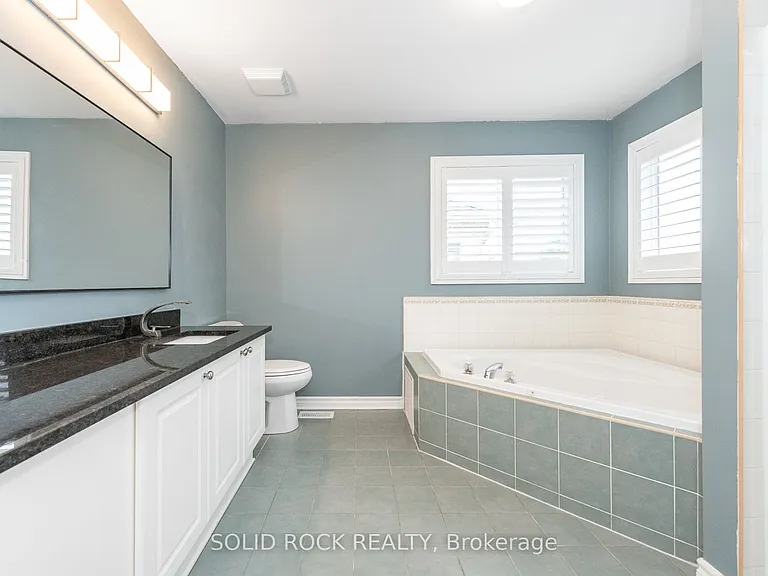 55 Gleeson Way W — Photo 29