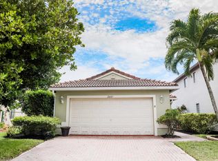 2007 Little Torch St, Riviera Beach, FL 33407