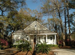 71558 Saint James St, Abita Springs, LA 70420