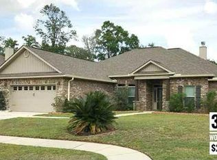 3495 Woodward Dr, Mobile, AL 36695