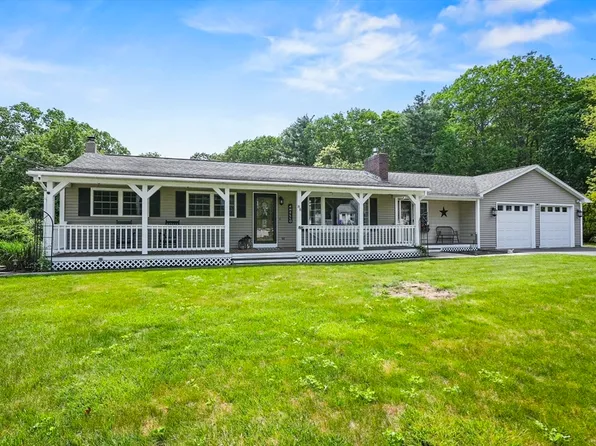 88 Saint Martin St, Fitchburg, MA 01420