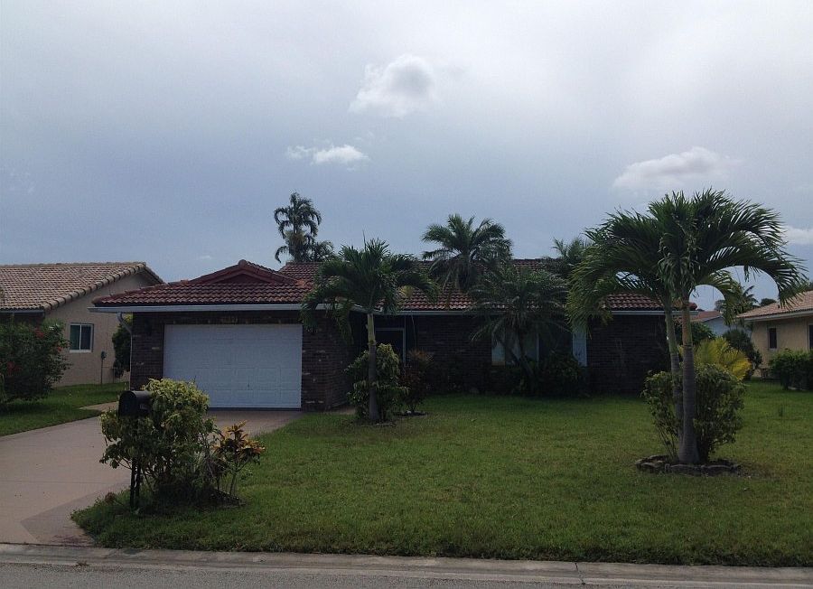 1st image of 7037 NW 106th Ave