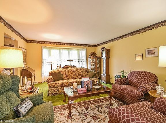 2nd image of 2251 199th St