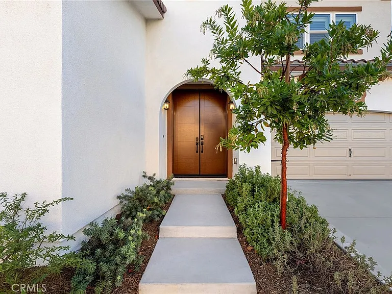 1359 Point Loma Pl — Photo 6