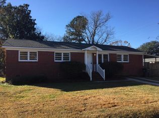 400 Madeline Dr, Goose Creek, SC 29445