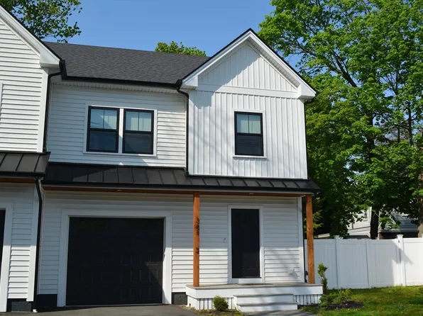 361 Salem St #2, Wakefield, MA 01880