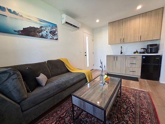 2nd image of 19544 Hamlin St #2