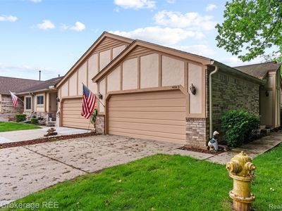 42269 Birch Tree Ln, Clinton Township, MI, 48038