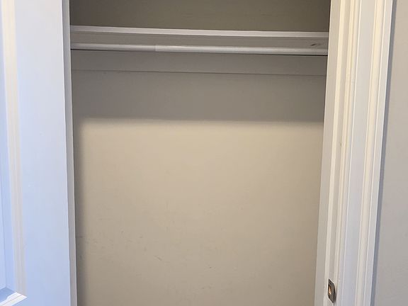 4th image of 216 Arch St #502