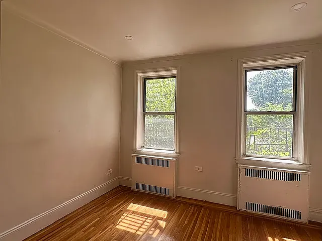 402 Ocean Pkwy #105 — Photo 8