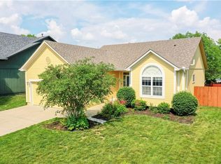 845 N Spruce St, Gardner, KS 66030