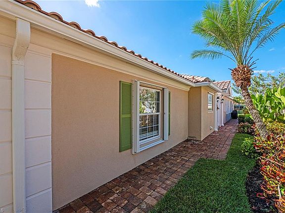 4th image of 28994 Vermillion LN