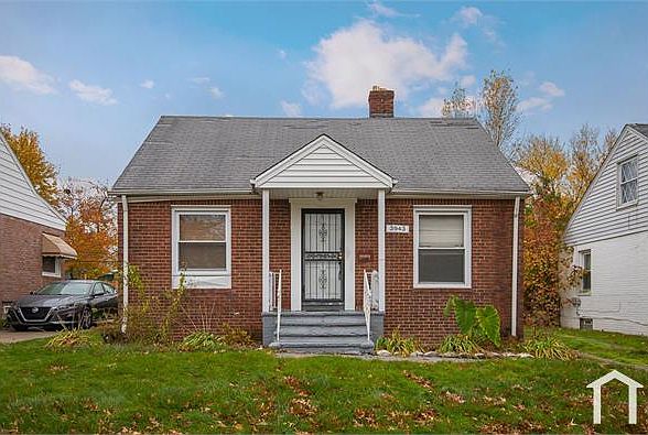 1st image of 3943 E 176th St