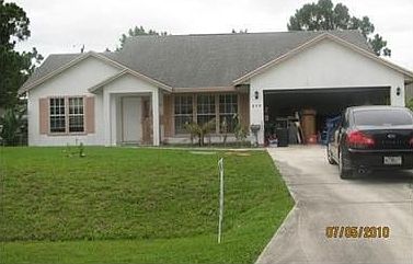 1st image of 574 SW Fairview Ave