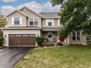 213 Stoney Point Rd SW, Cedar Rapids, IA 52404