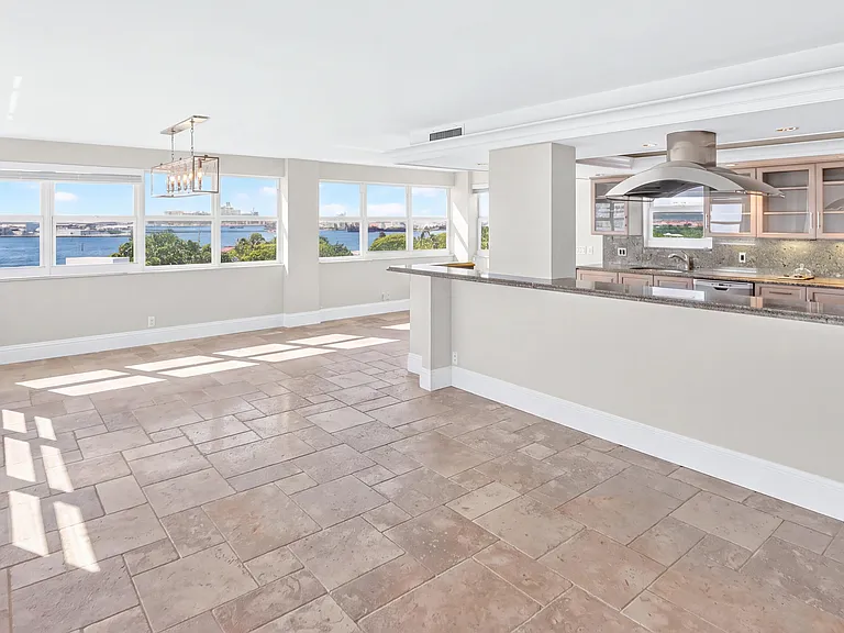 2000 S Ocean Dr #701 — Photo 7