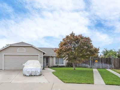 325 Burns Creek Ct, Waterford, CA, 95386