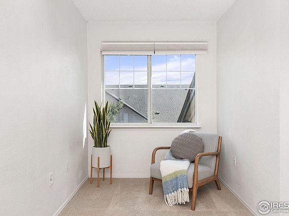 2nd image of 1855 Spaulding Cir