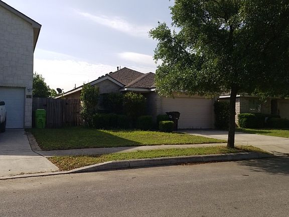 2nd image of 9414 Lilly Valley