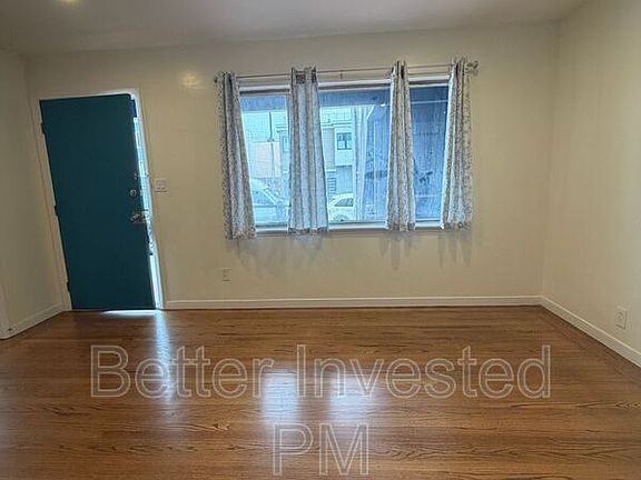 3rd image of 2400 39th Ave APT 2
