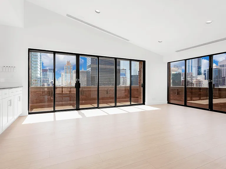 245 E 58th St #Penthouse A — Photo 12