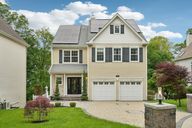 Benefield Blvd-3005-001.jpg