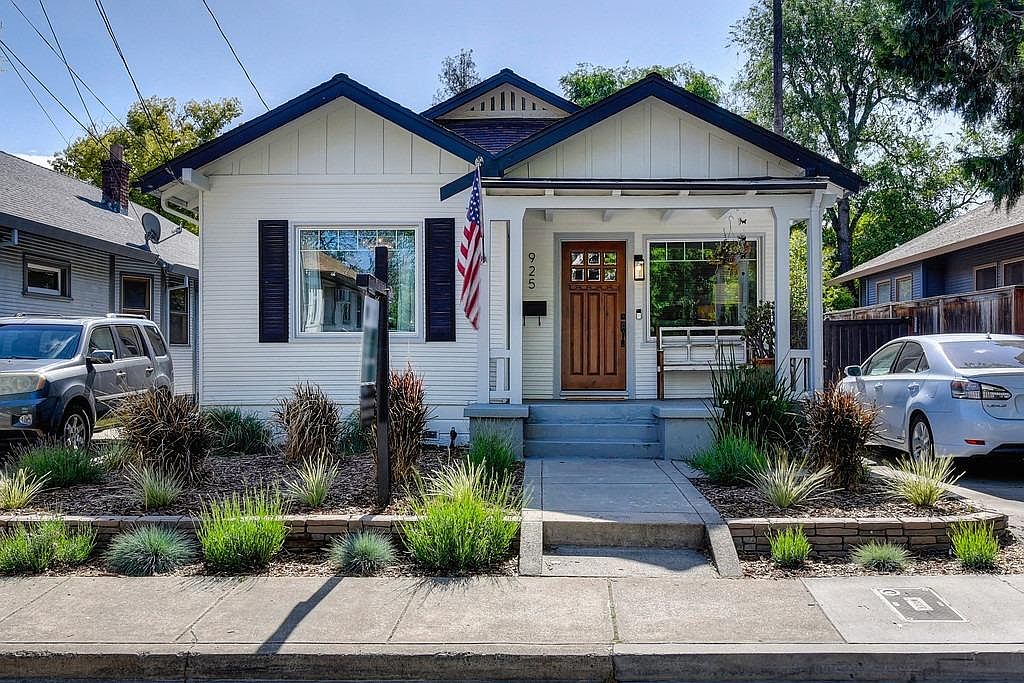 925 33rd St, Sacramento, CA 95816 Zillow