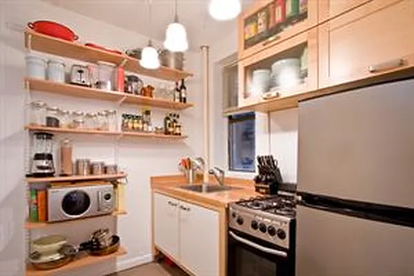 Sold by Douglas Elliman | media 15