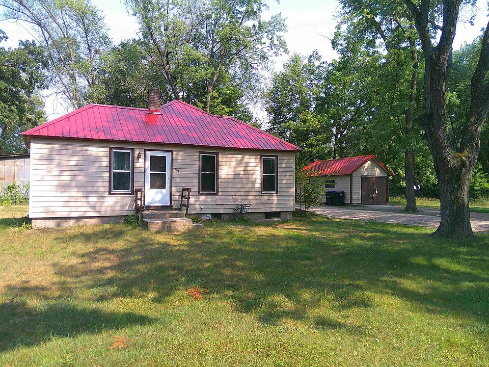 1st image of 404 Raymond St