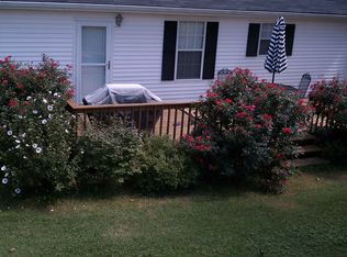 1002 Bon Meade Dr, Burns, TN 37029