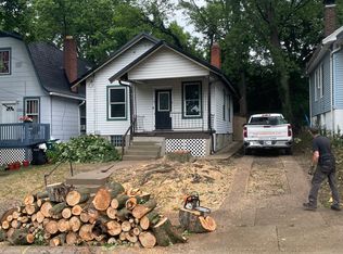 1030 Fairbanks Ave, Cincinnati, OH 45205