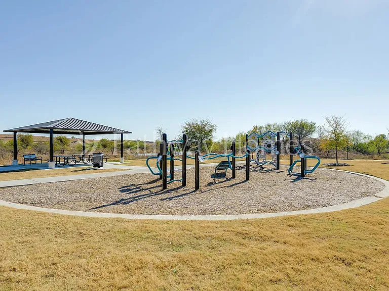 11104 Santana Dr — Photo 28