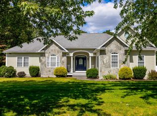 26 Moose Hollow Rd, Litchfield, NH 03052