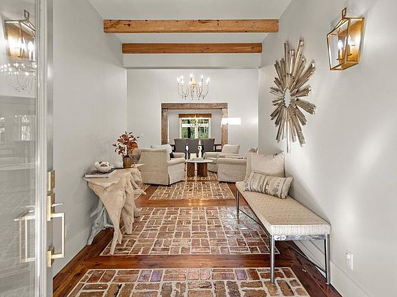 5th image of 45240 N Coburn Rd