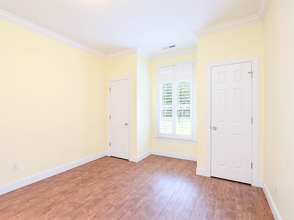5th image of 1714 Kensington Cir