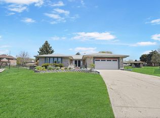 871 Groton Ct, Bartlett, IL 60103