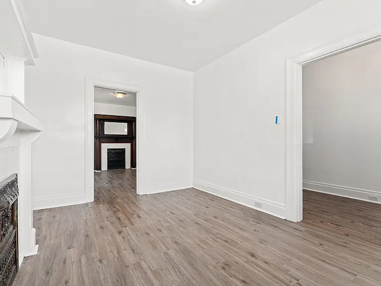 1043 Mount Oliver St — Photo 10