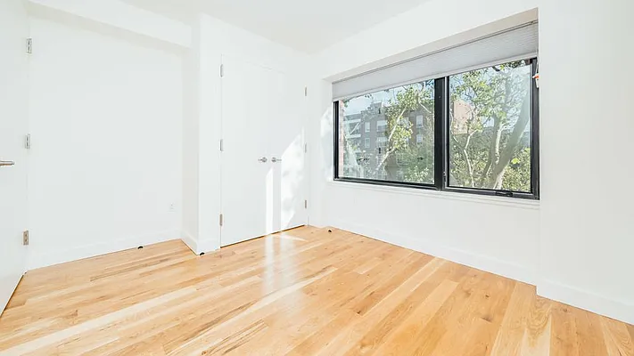 Rented by Nooklyn NYC LLC | media 34