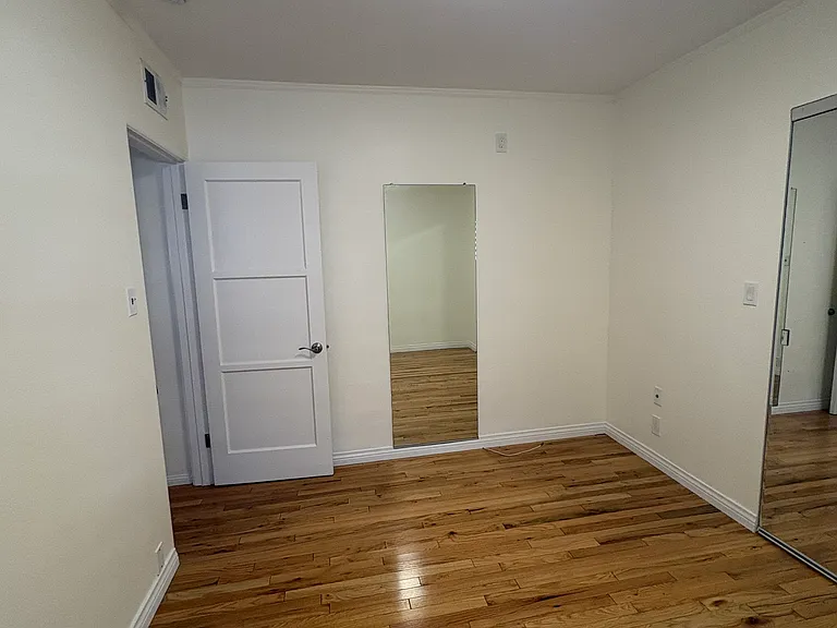 4124 Tivoli Ave — Photo 14