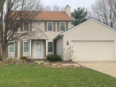 9773 Wainwright Ter, Olmsted Falls, OH, 44138