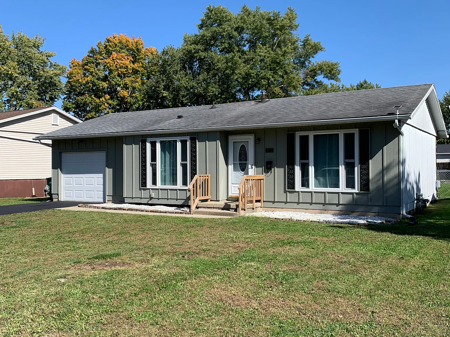 Wright St, Streator — Photo 1