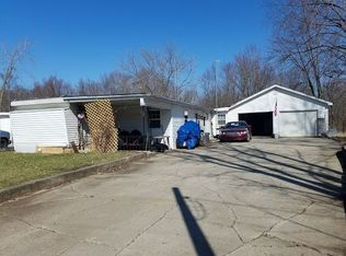 70 Ems R3e Ln, Pierceton, IN 46562