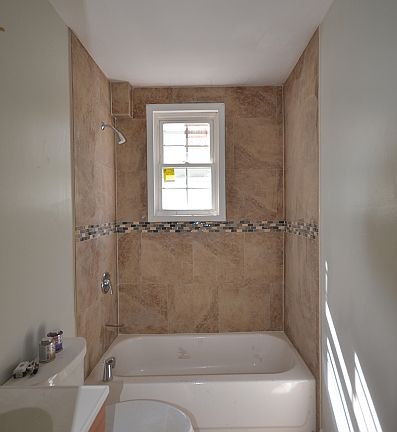 5th image of 103-105 Schuyler Ave