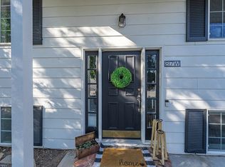 817 W Golf Course Dr, Chelan, WA 98816