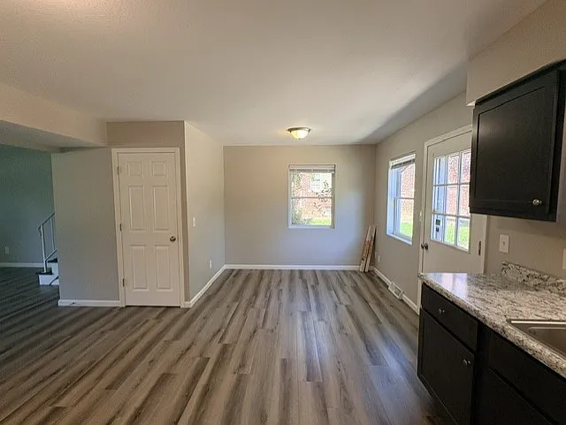 4502 S Park Dr — Photo 7