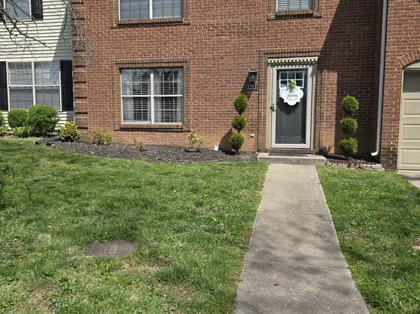 1213 Ashford Ln, Lexington, KY 40515