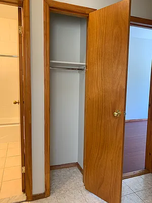 Rented by Virtual Real Estate | media 10